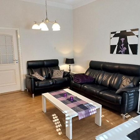 Brautroeckchen Apartment Bullay Bagian luar foto