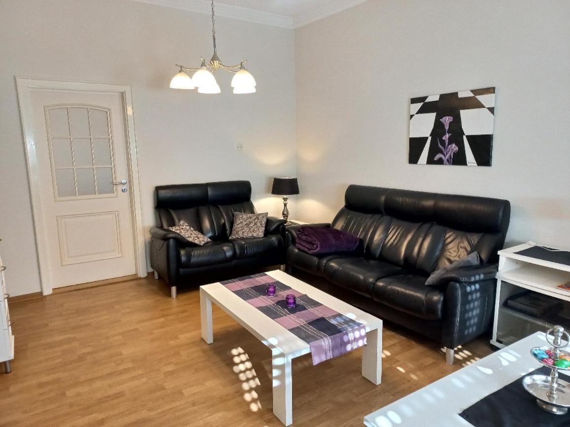 Brautroeckchen Apartment Bullay Bagian luar foto